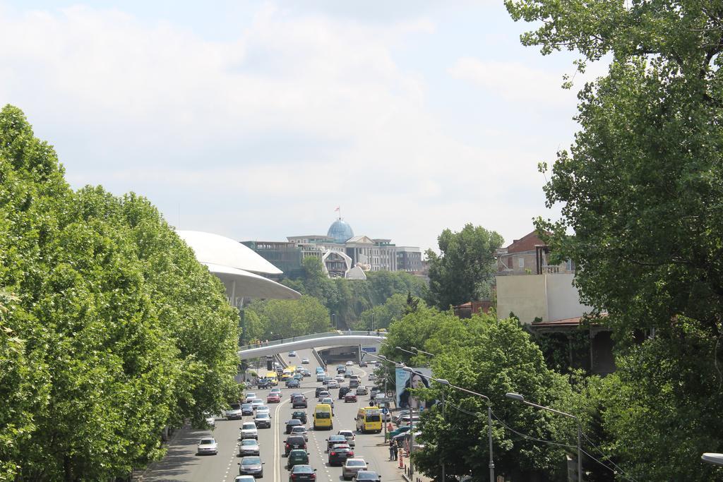 Aparthotel Mari Tbilisi Exterior photo