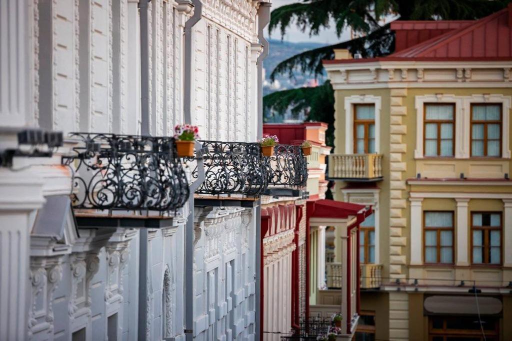 Aparthotel Mari Tbilisi Exterior photo